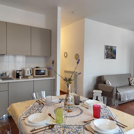 La Casa Di Giada, Appartamento In Villetta Con Aria Condizionata, Wi-Fi E Parcheggio Gratuito Poggi Buitenkant foto