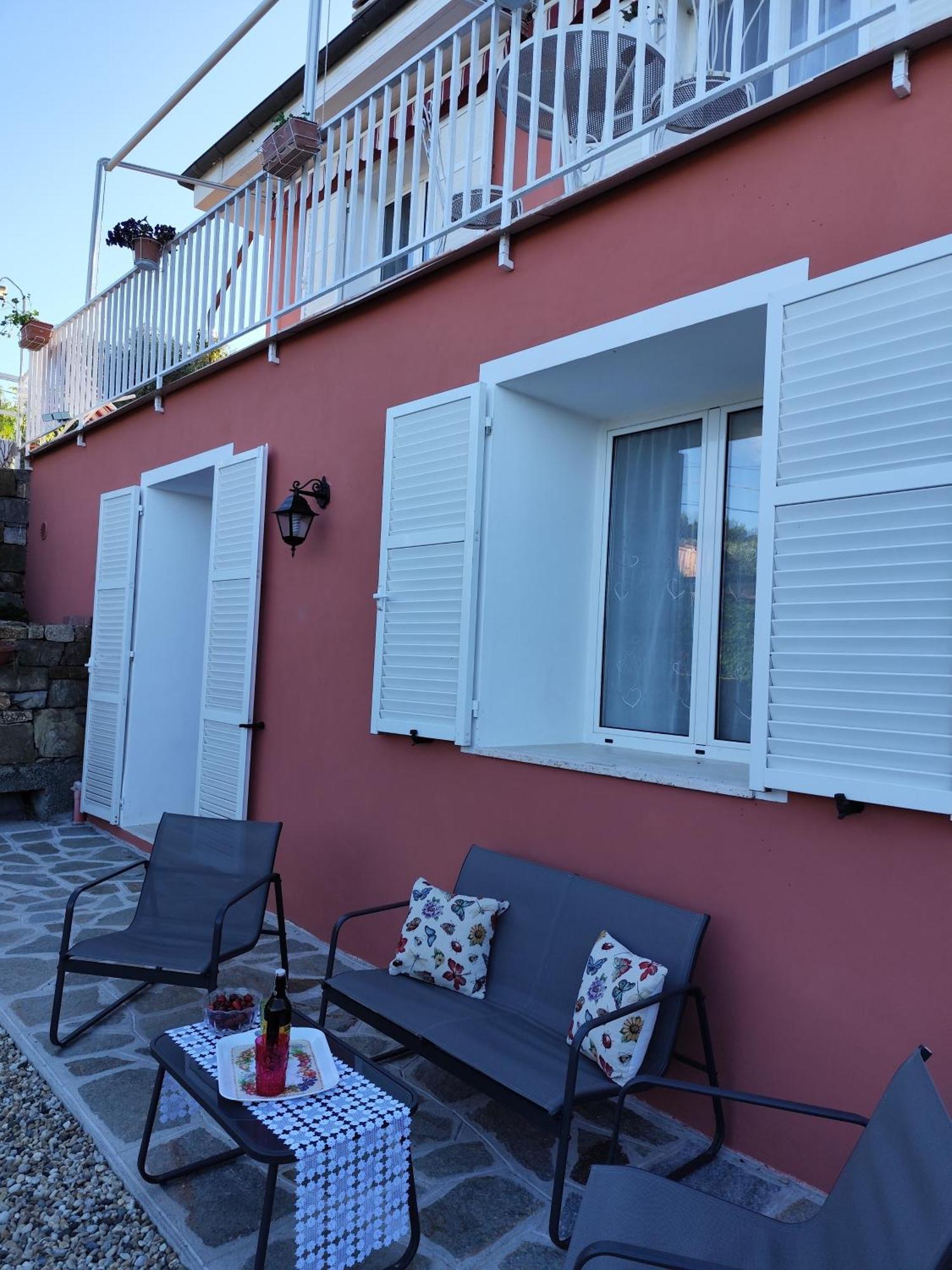 La Casa Di Giada, Appartamento In Villetta Con Aria Condizionata, Wi-Fi E Parcheggio Gratuito Poggi Buitenkant foto
