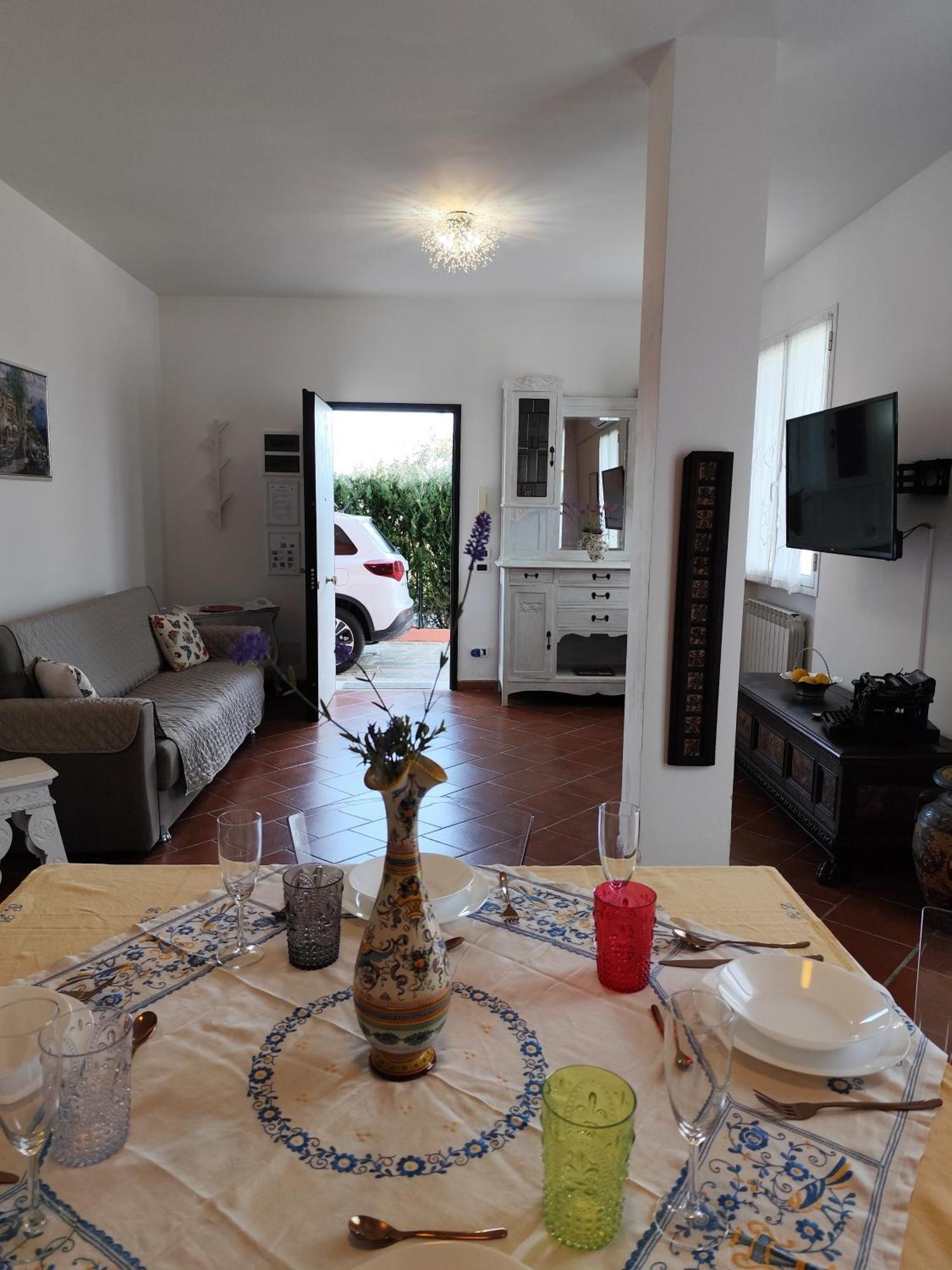 La Casa Di Giada, Appartamento In Villetta Con Aria Condizionata, Wi-Fi E Parcheggio Gratuito Poggi Buitenkant foto